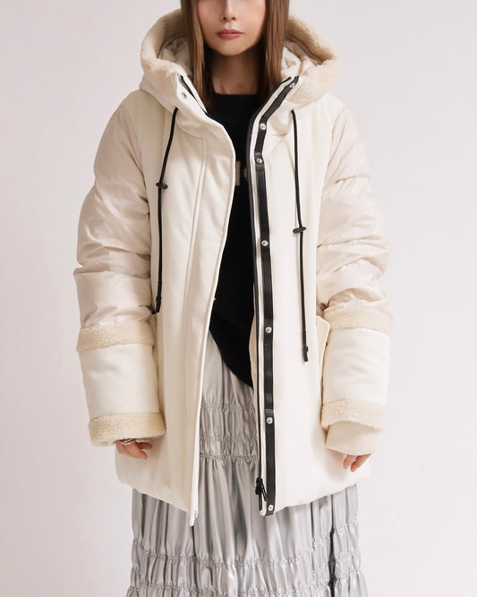 ボアトリム フーデッドショートダウン