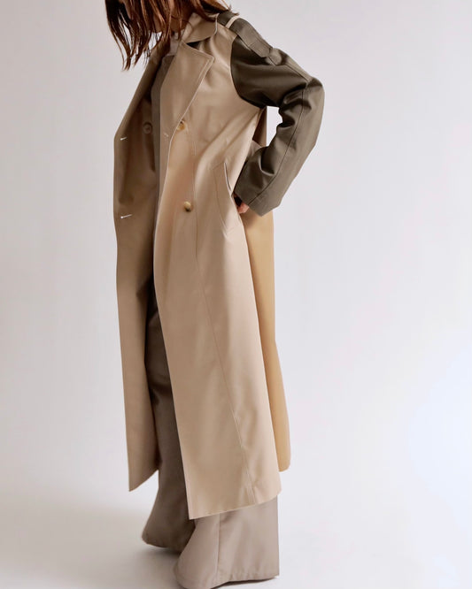 バックロゴレイヤード トレンチコート