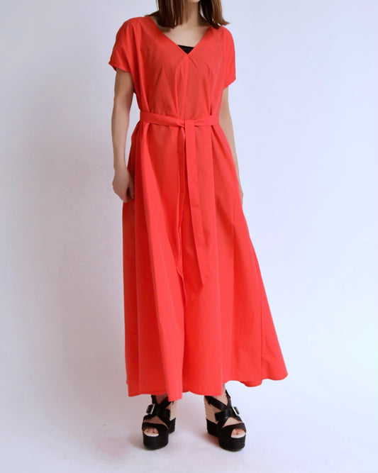 Vネックベルトワンピース