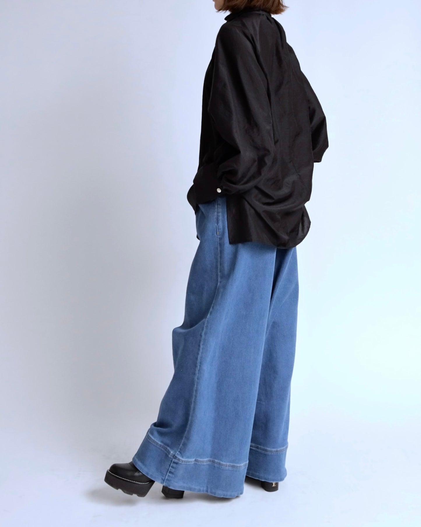 エアリーリボン ボウタイブラウス