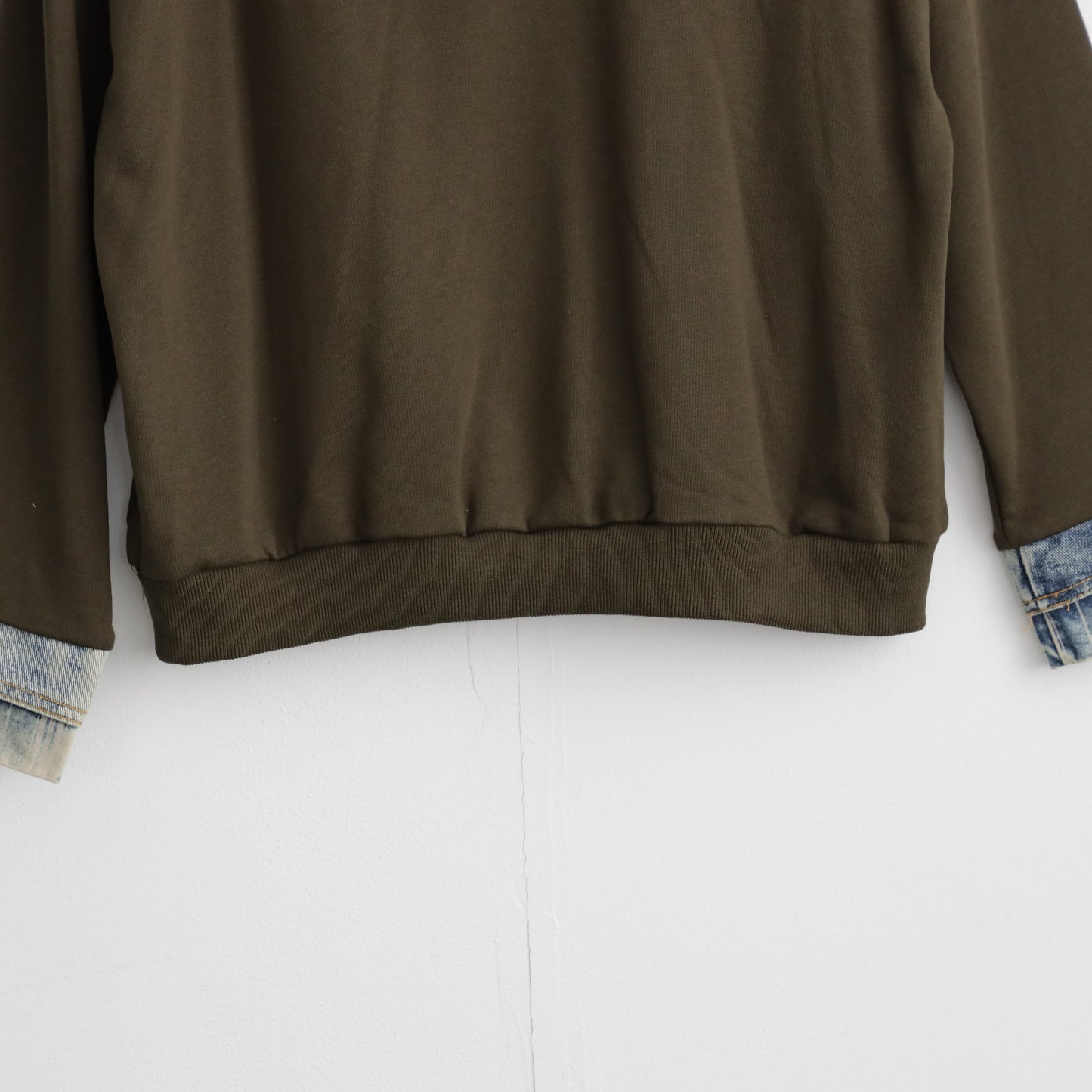 DOLLUPOOPS プルオーバー