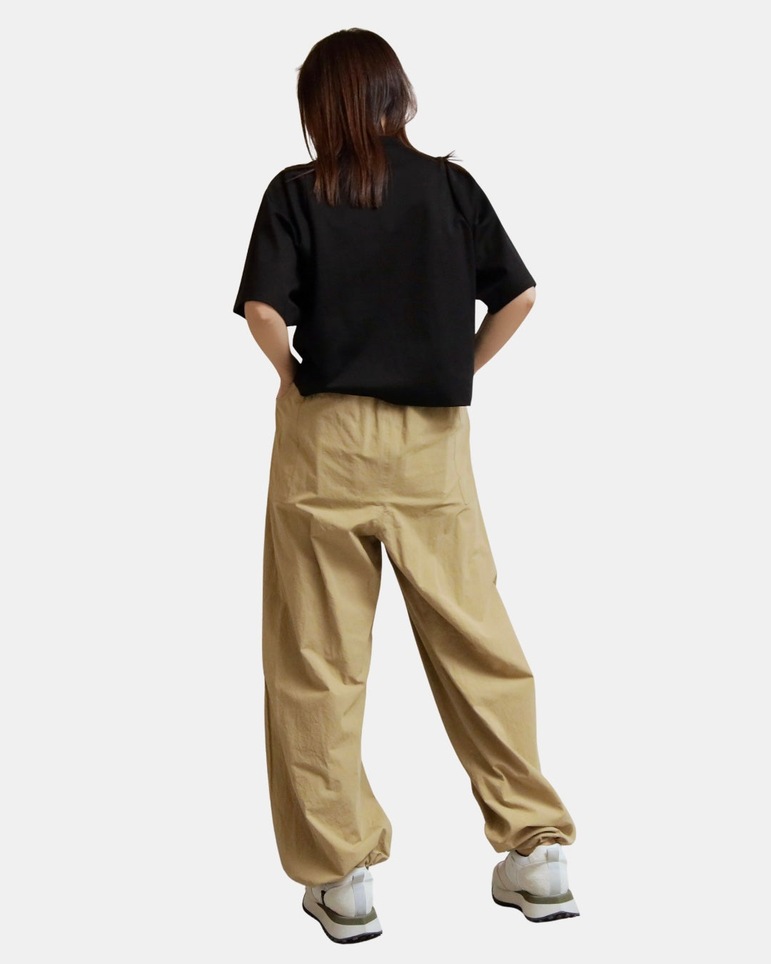 ドレープバルーンパンツ