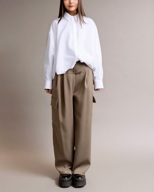 タックワイド・ユーティリティカーゴパンツ