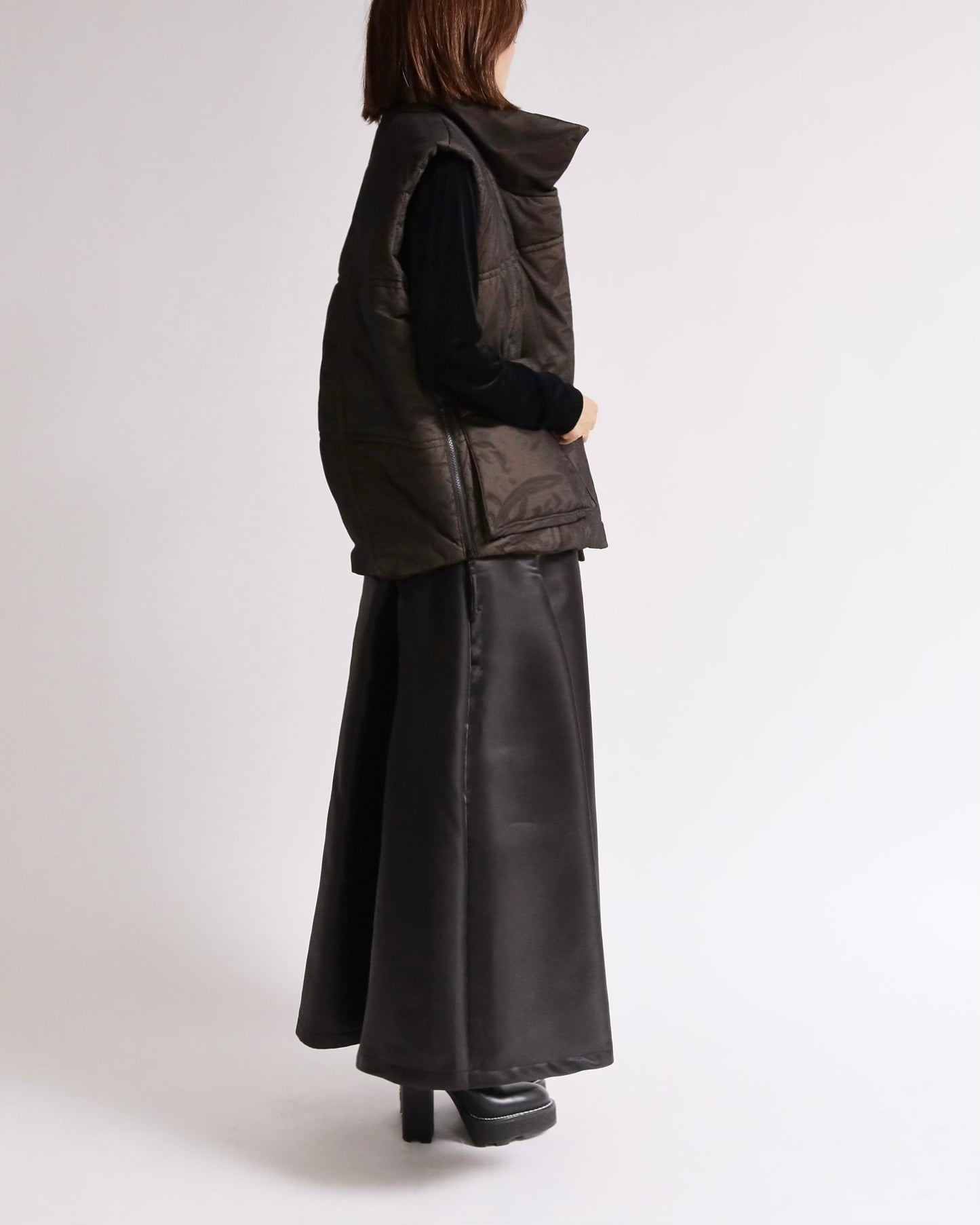 キルティングスタンドネックベスト