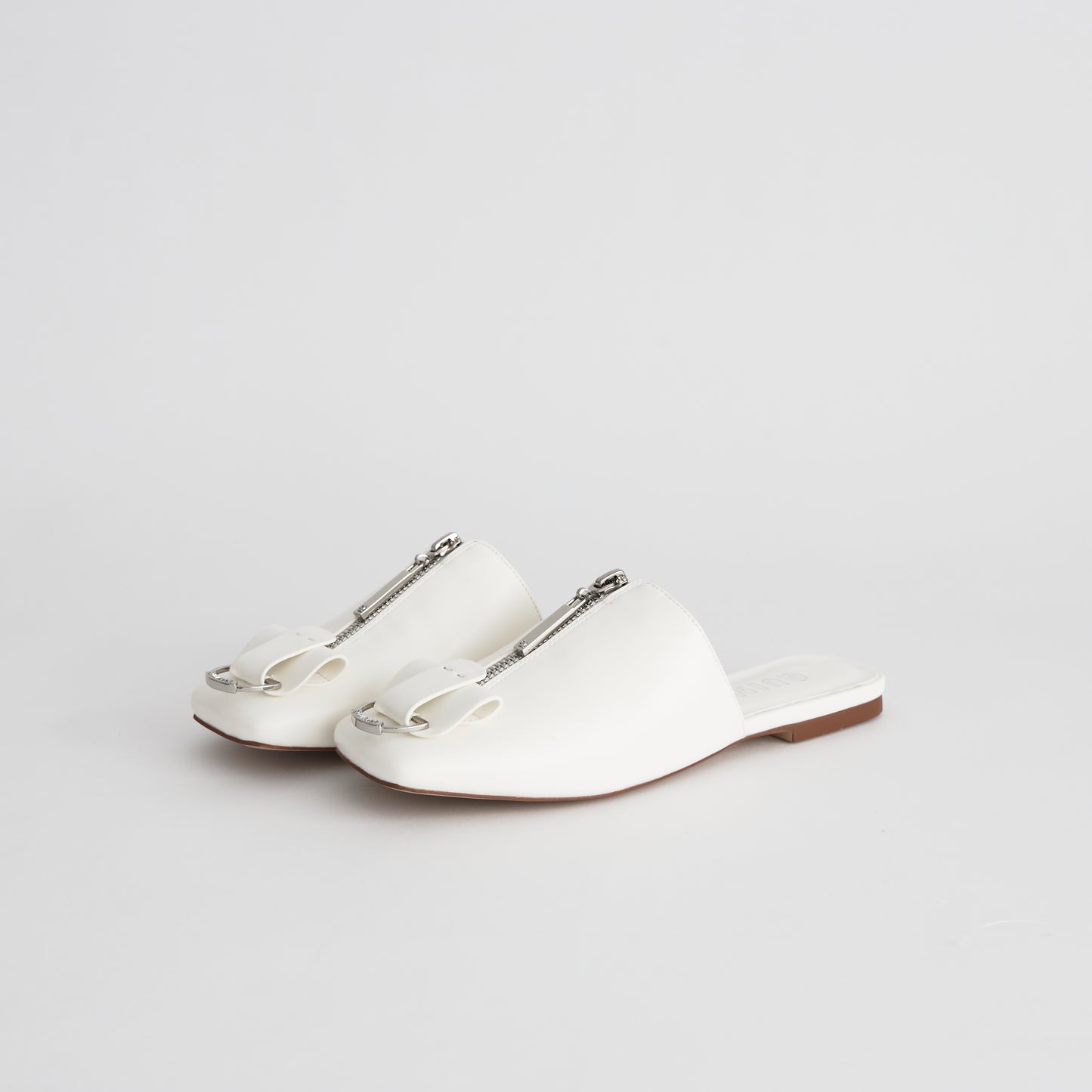 ＱUINN　mule　sandal