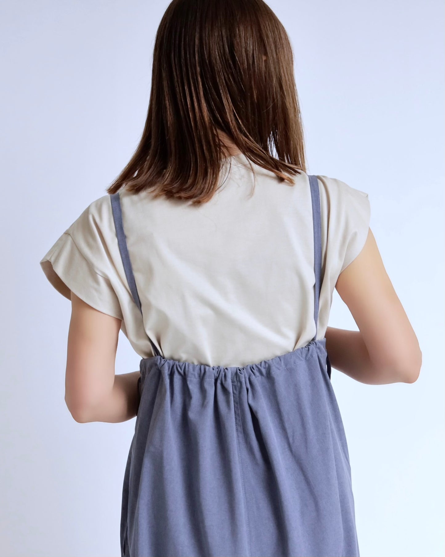 ノースリーブロゴT