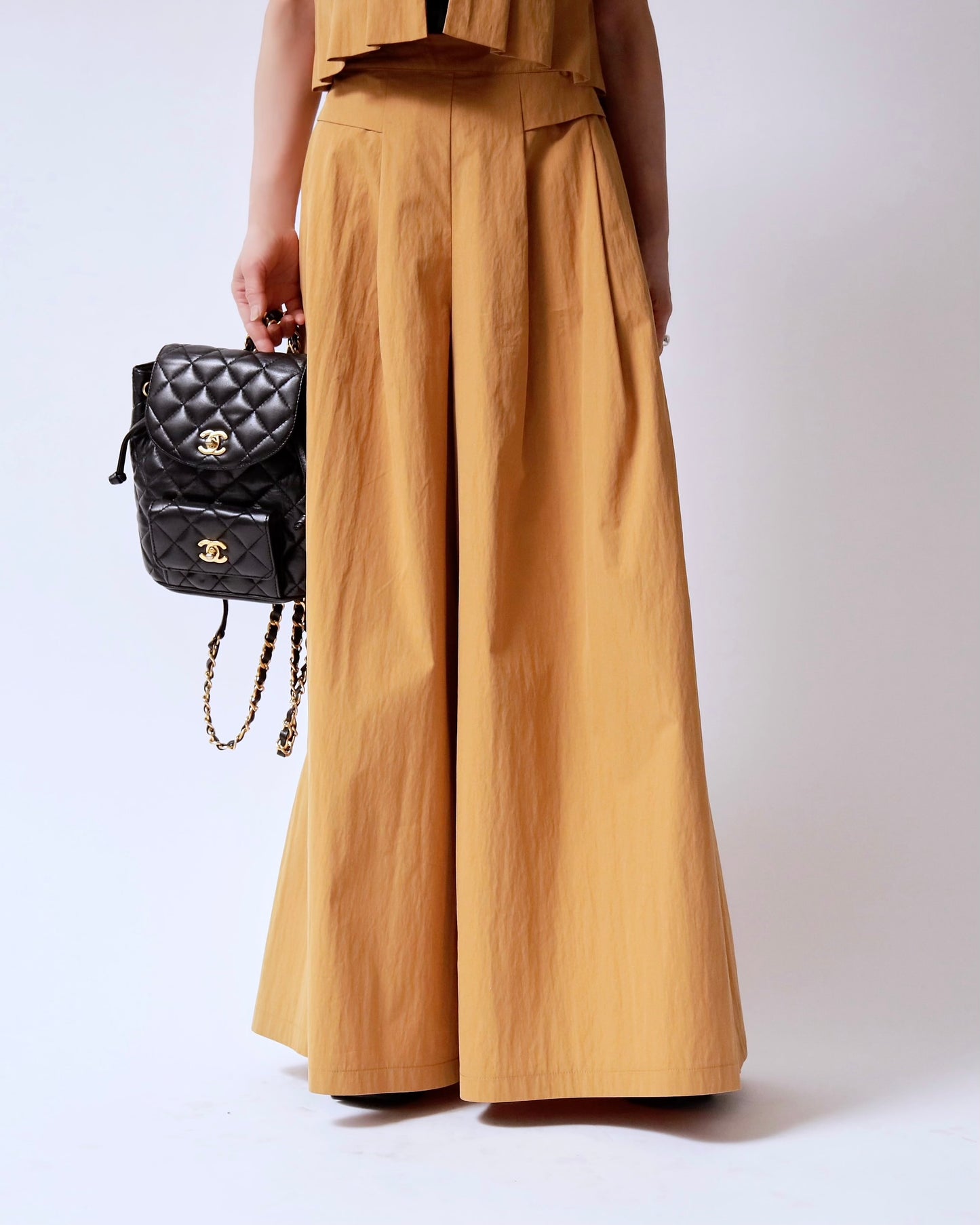 ハイウエストワイドパンツ