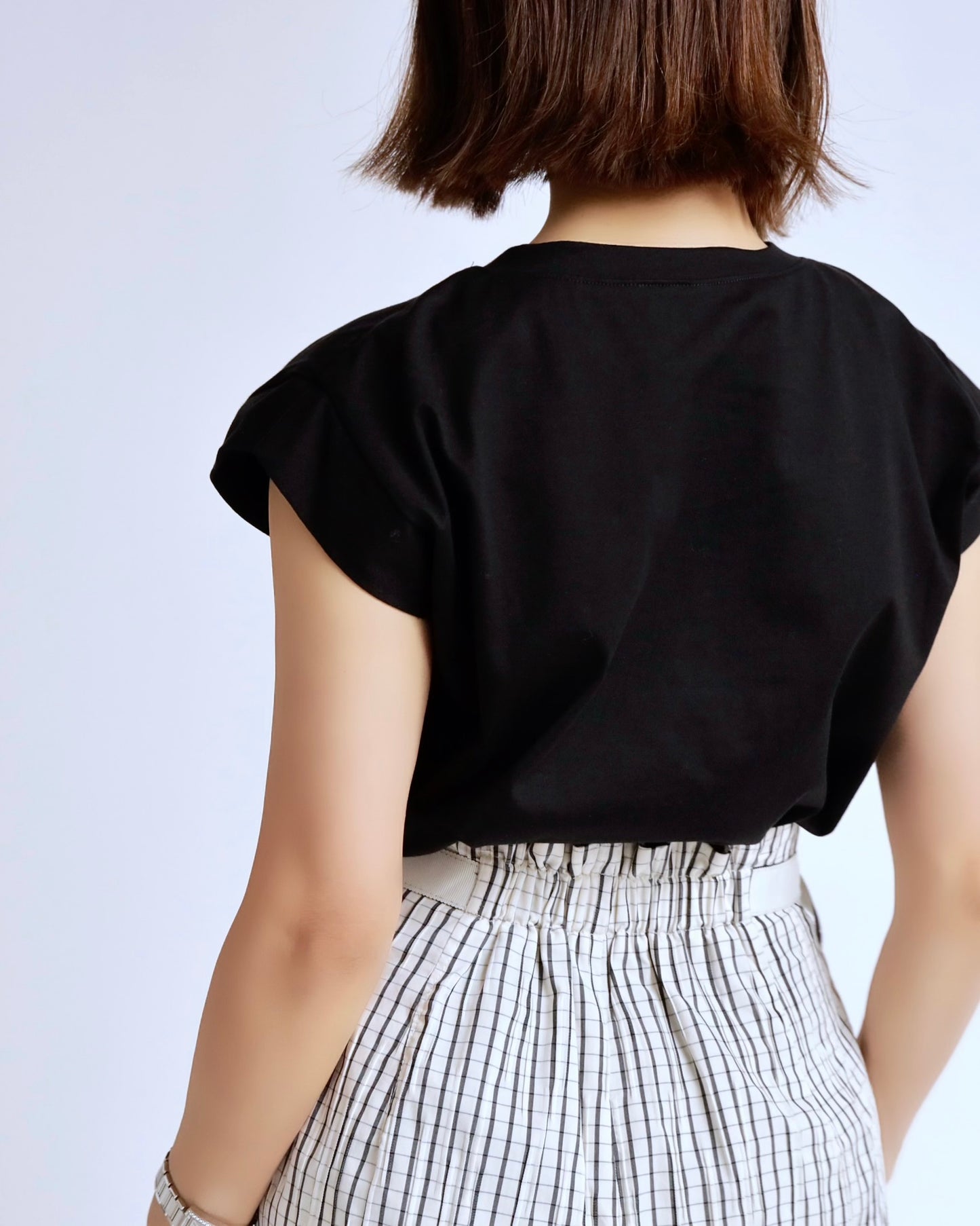 ノースリーブロゴT