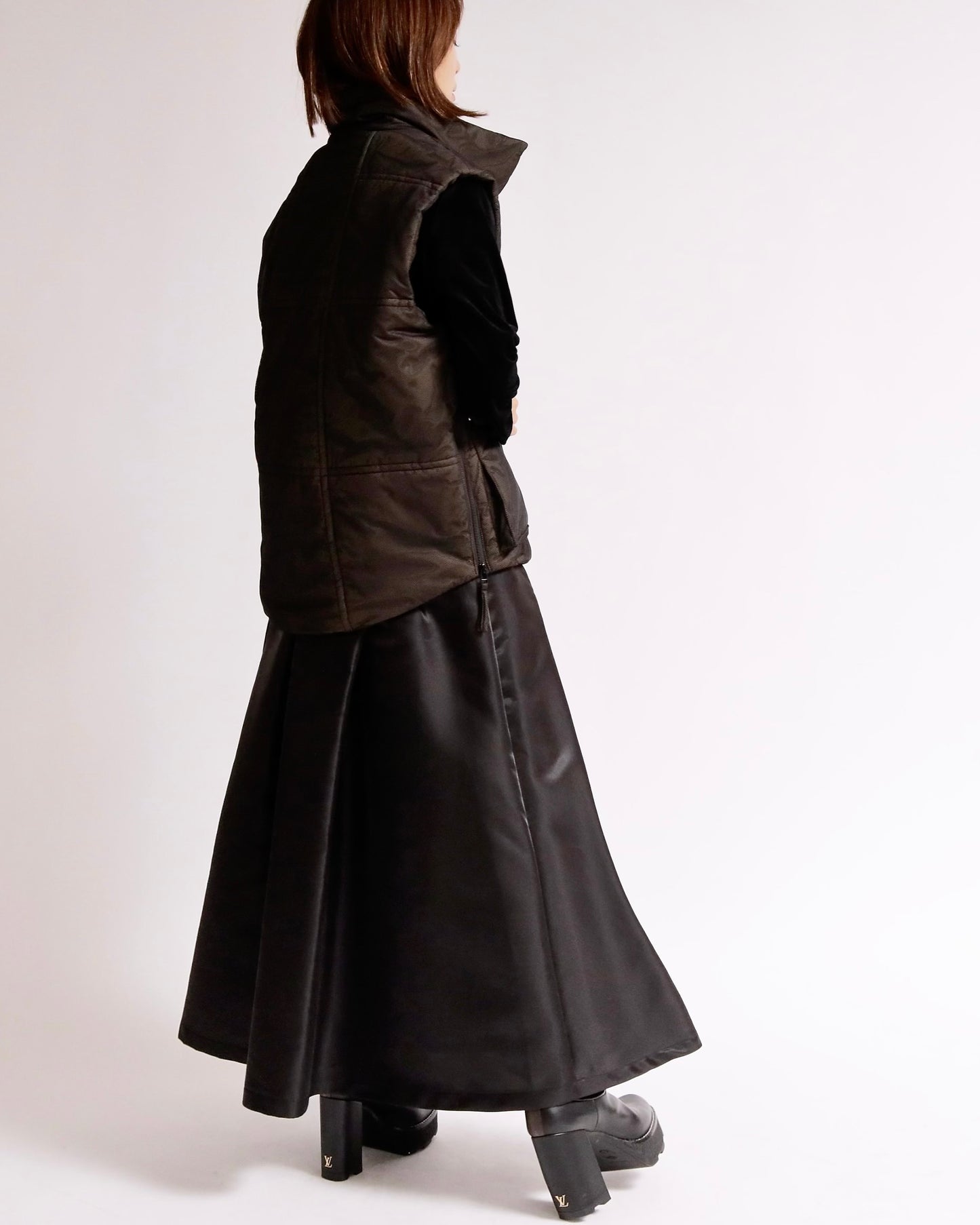 キルティングスタンドネックベスト