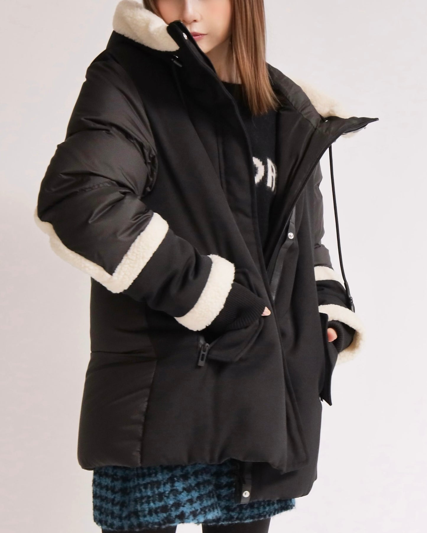 ボアトリム フーデッドショートダウン