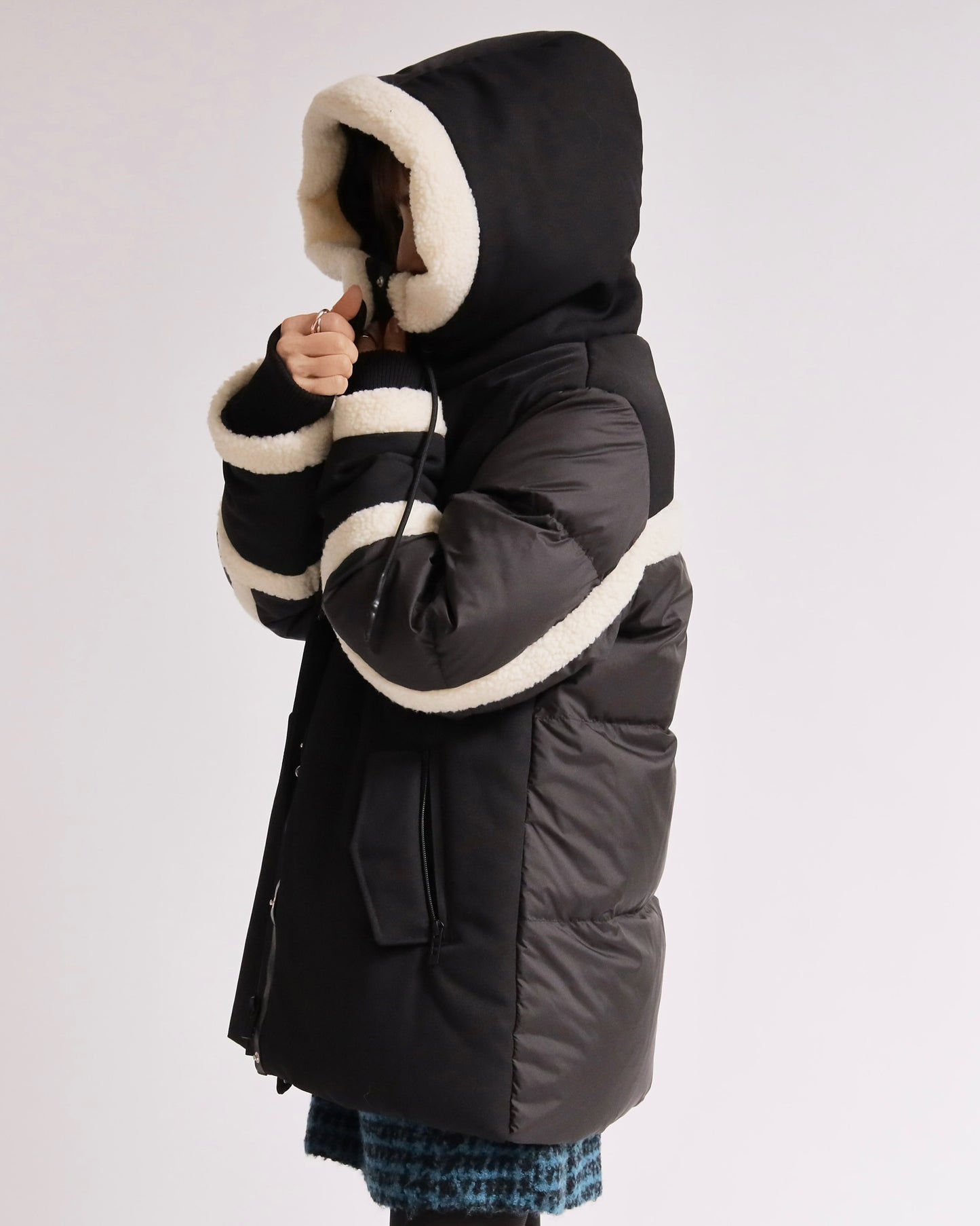 ボアトリム フーデッドショートダウン