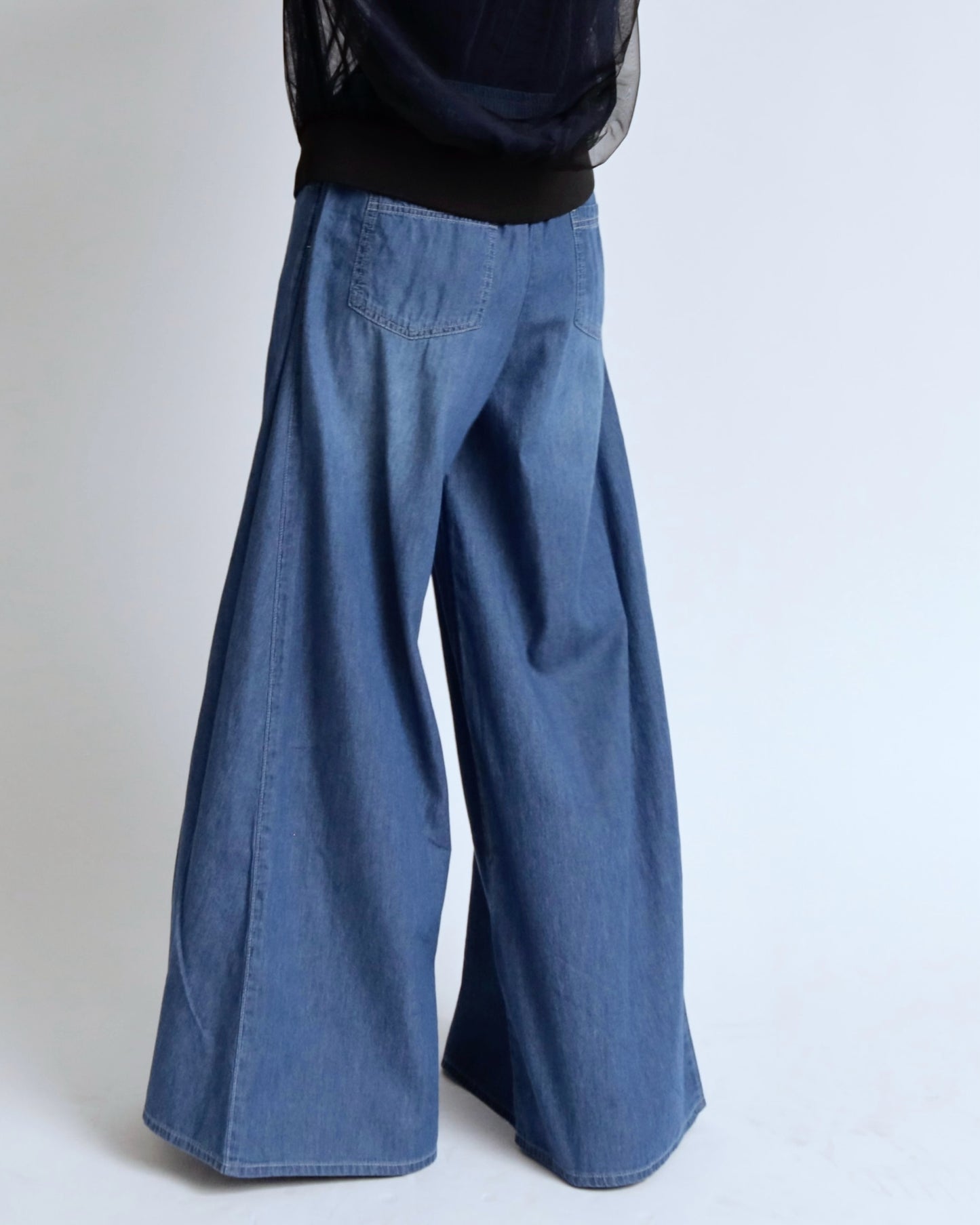 フレアラインデニムパンツ
