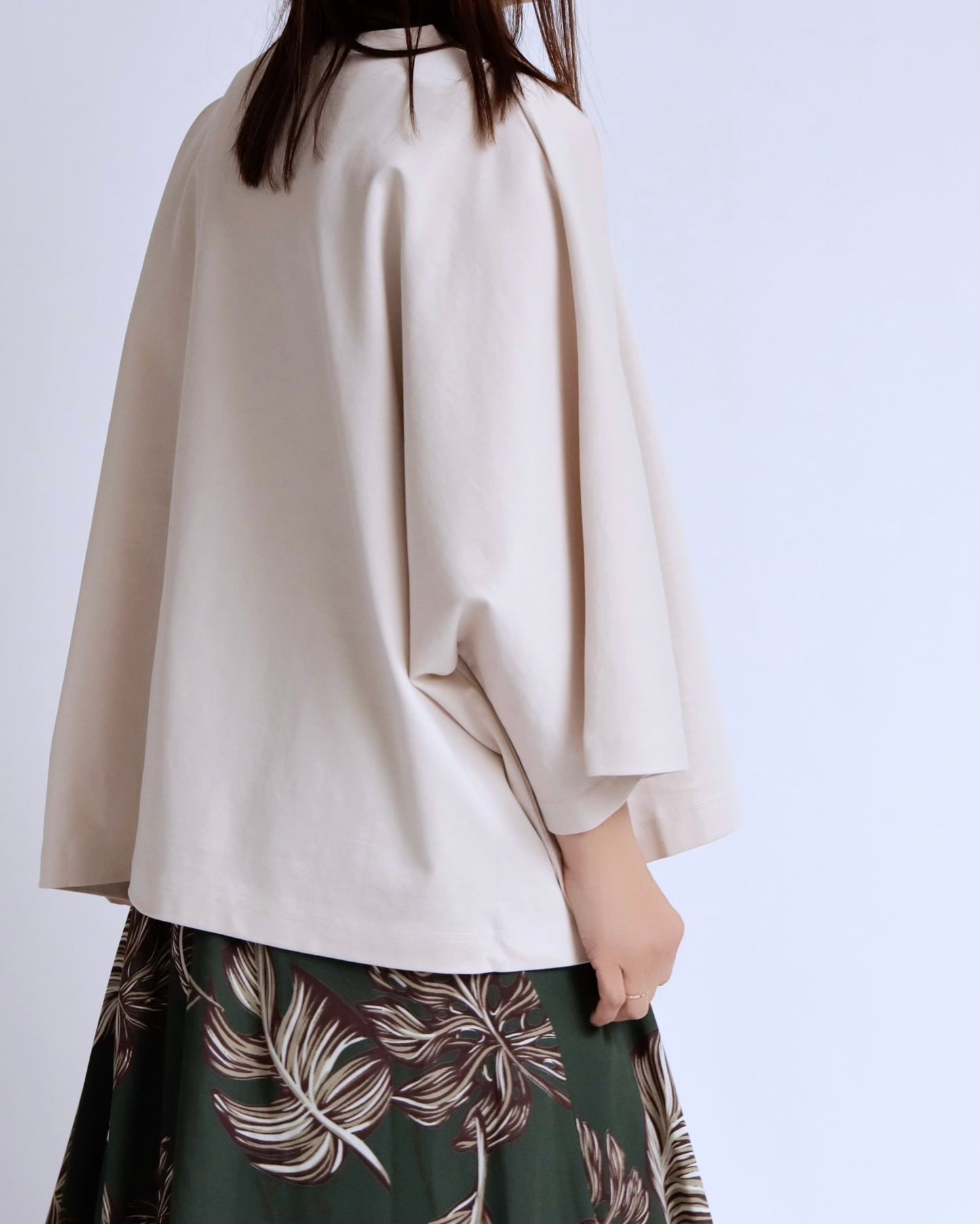 ドルマンスリーブプルオーバー