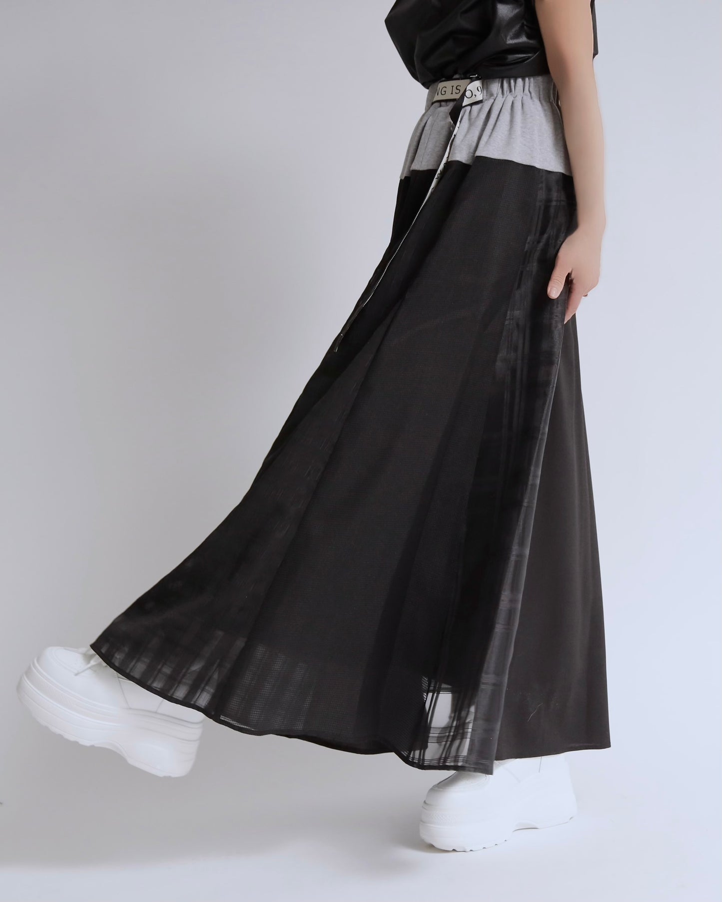 シアーパネルスカート