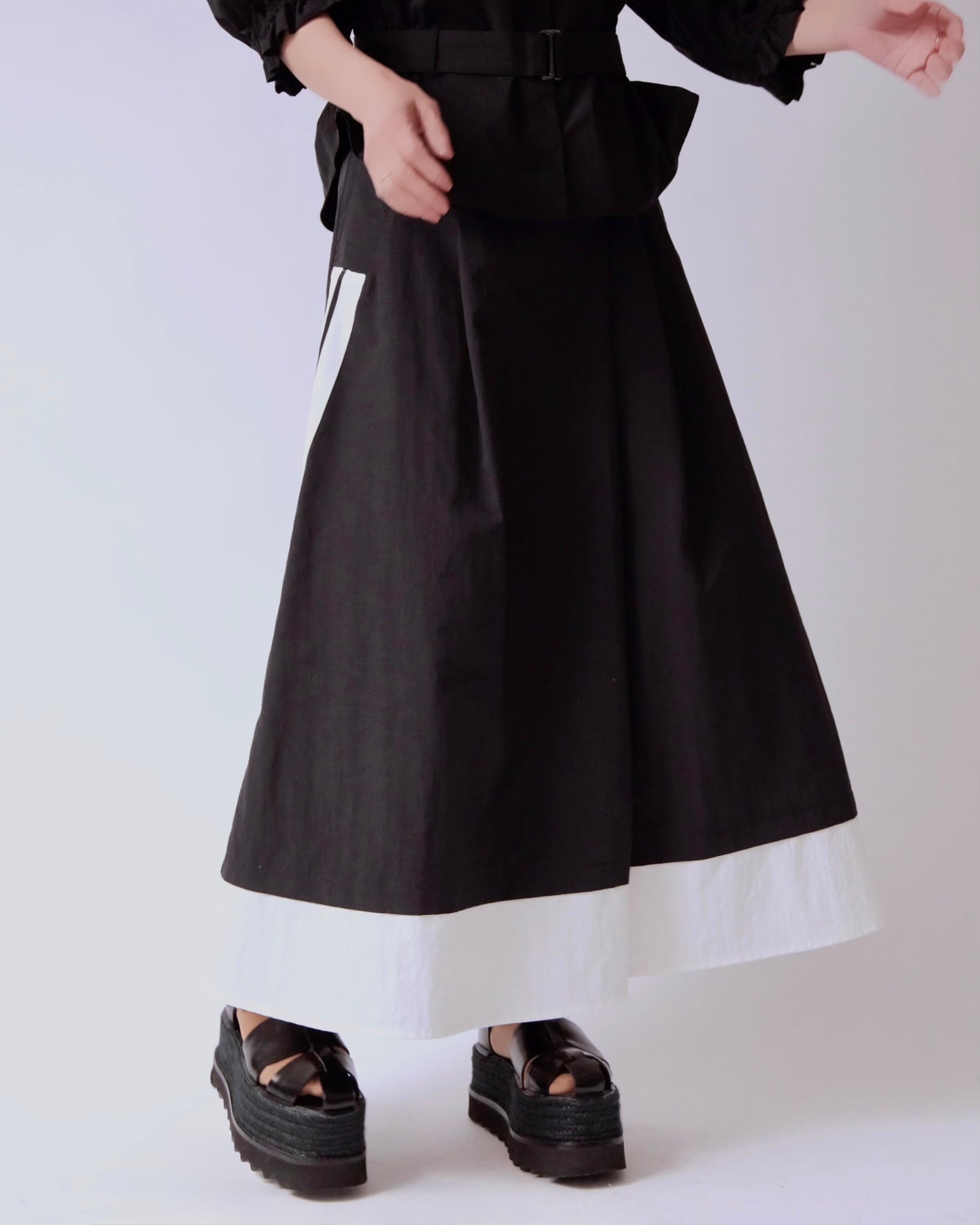 コントラストライン レイヤードスカート