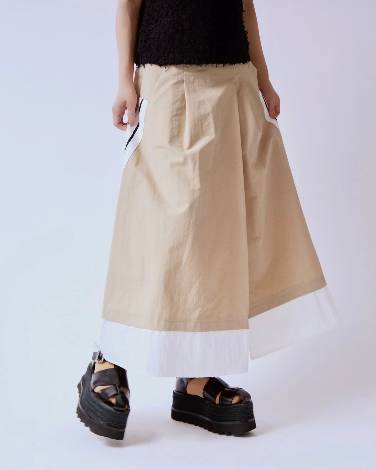 コントラストライン レイヤードスカート