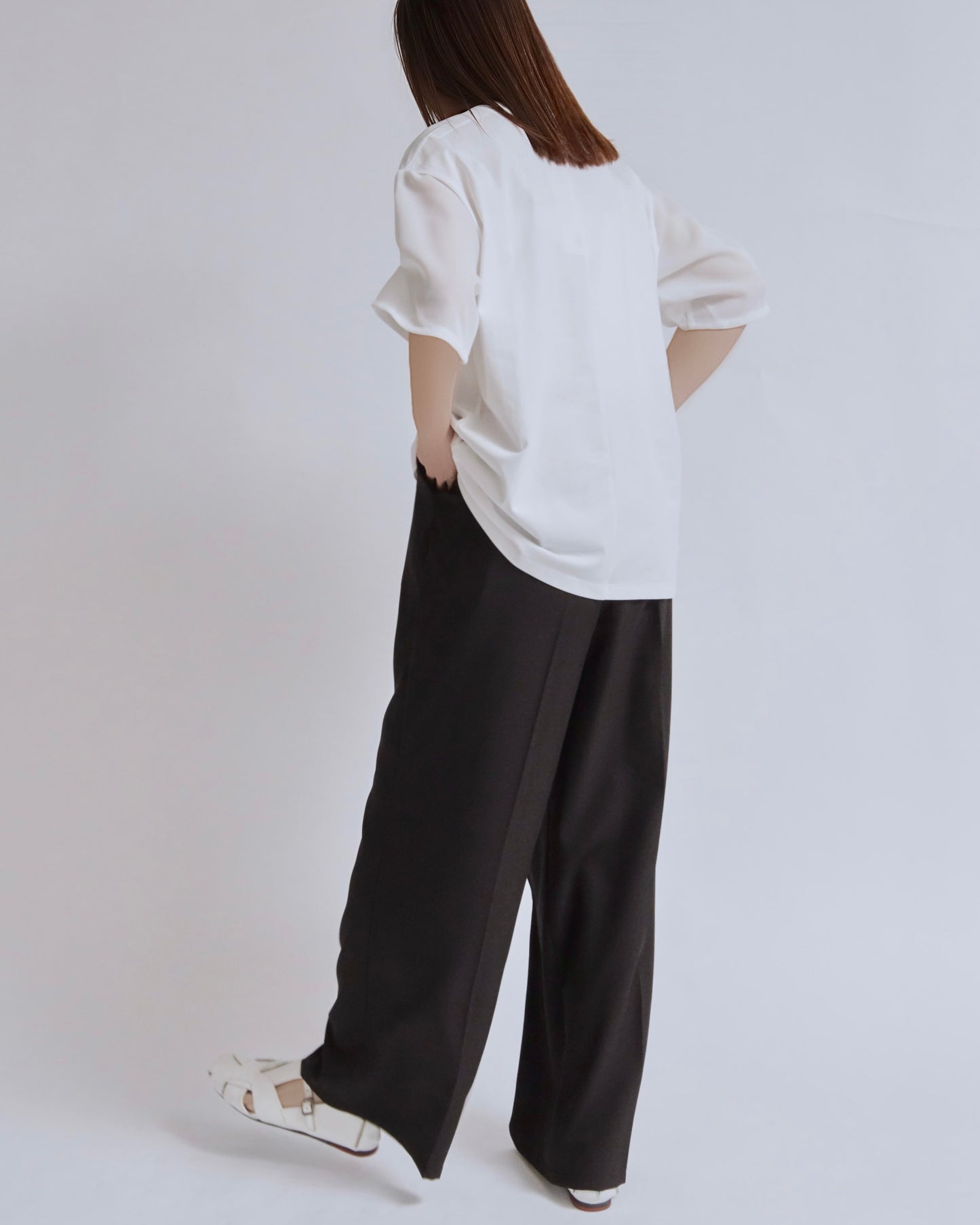 ドレープワイドパンツ