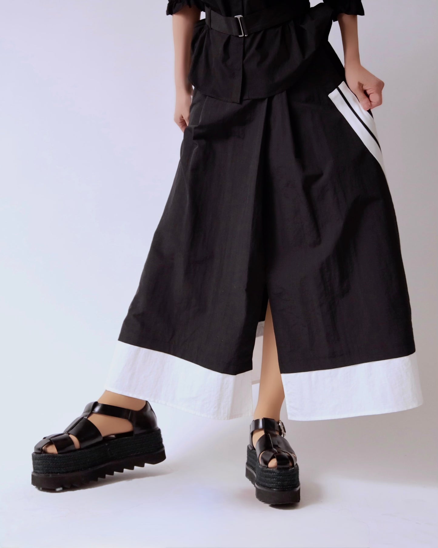 コントラストライン レイヤードスカート