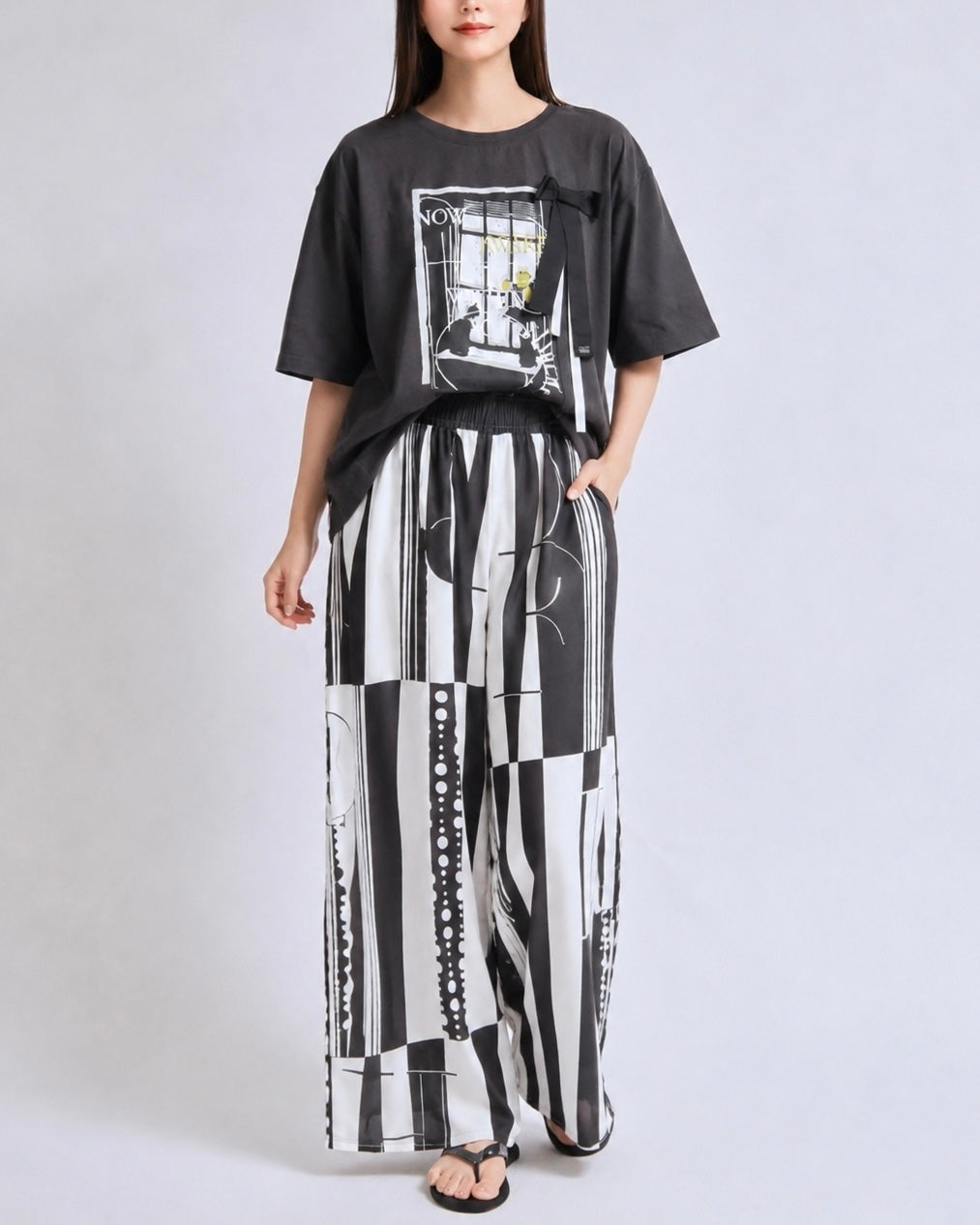 アートプリント リボンデザインTシャツ