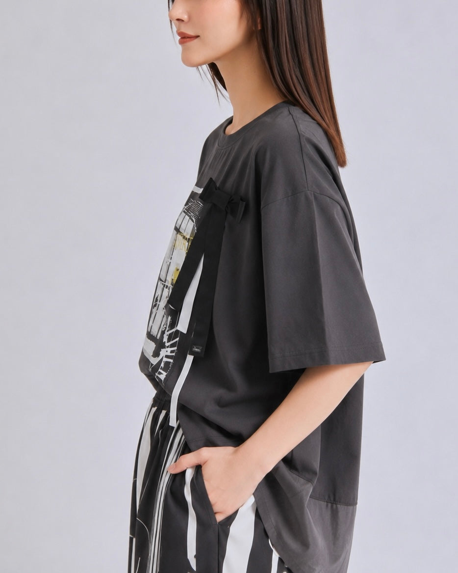 アートプリント リボンデザインTシャツ