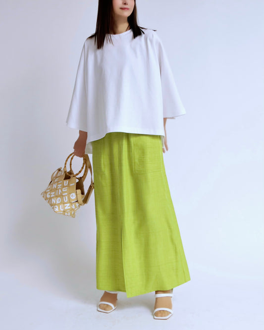 センタースリットストレートスカート