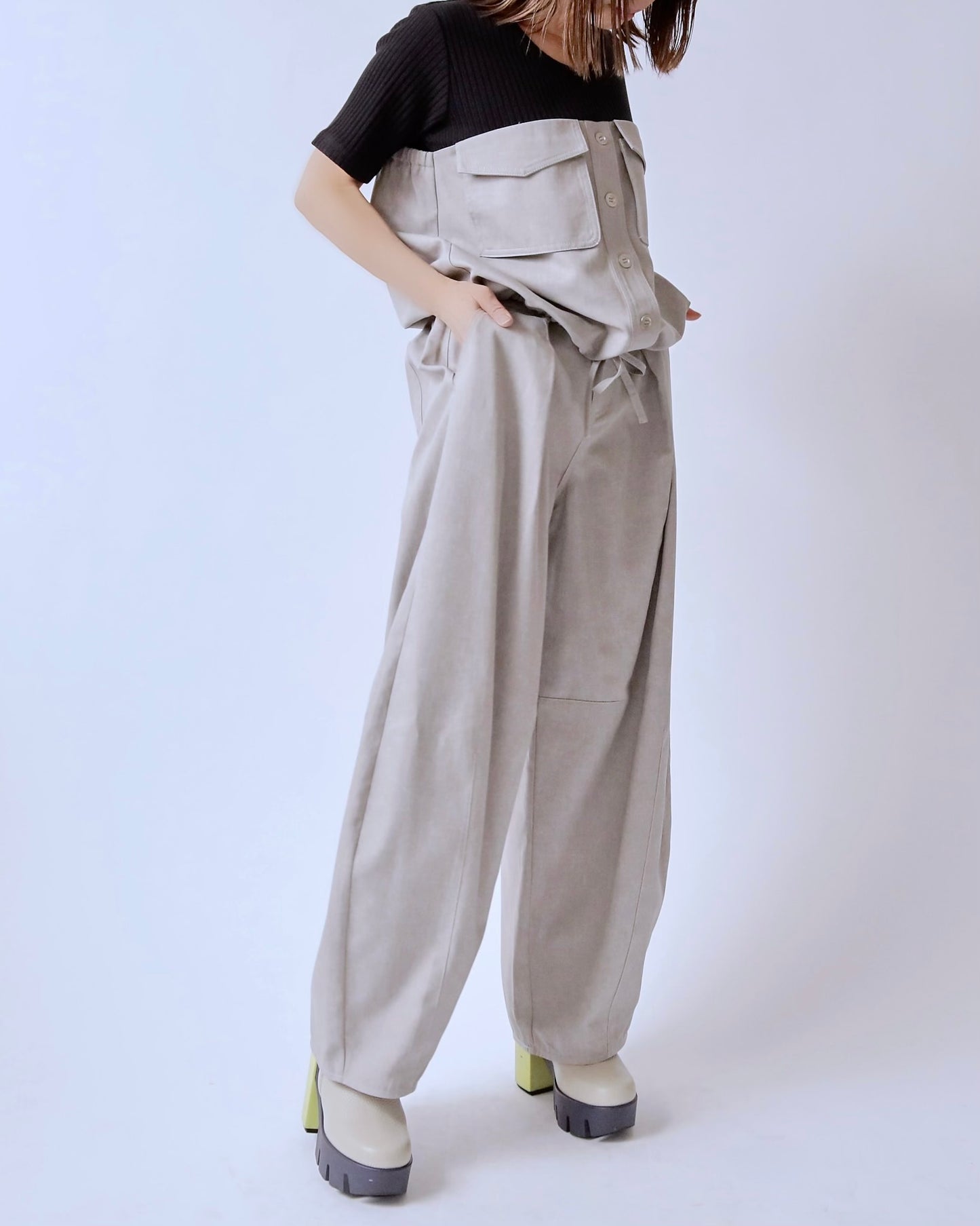 タックバルーン ワイドパンツ