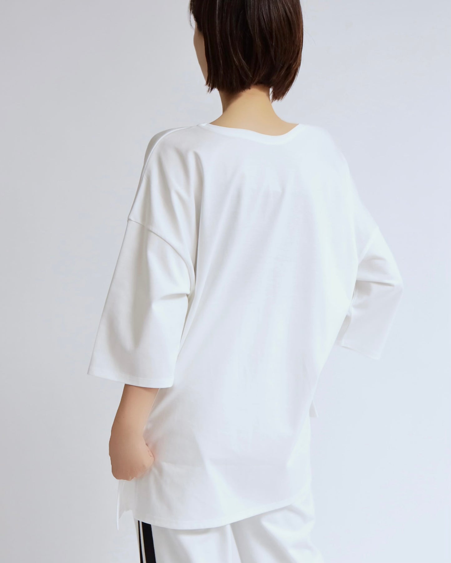 ルーズシルエット Photo T