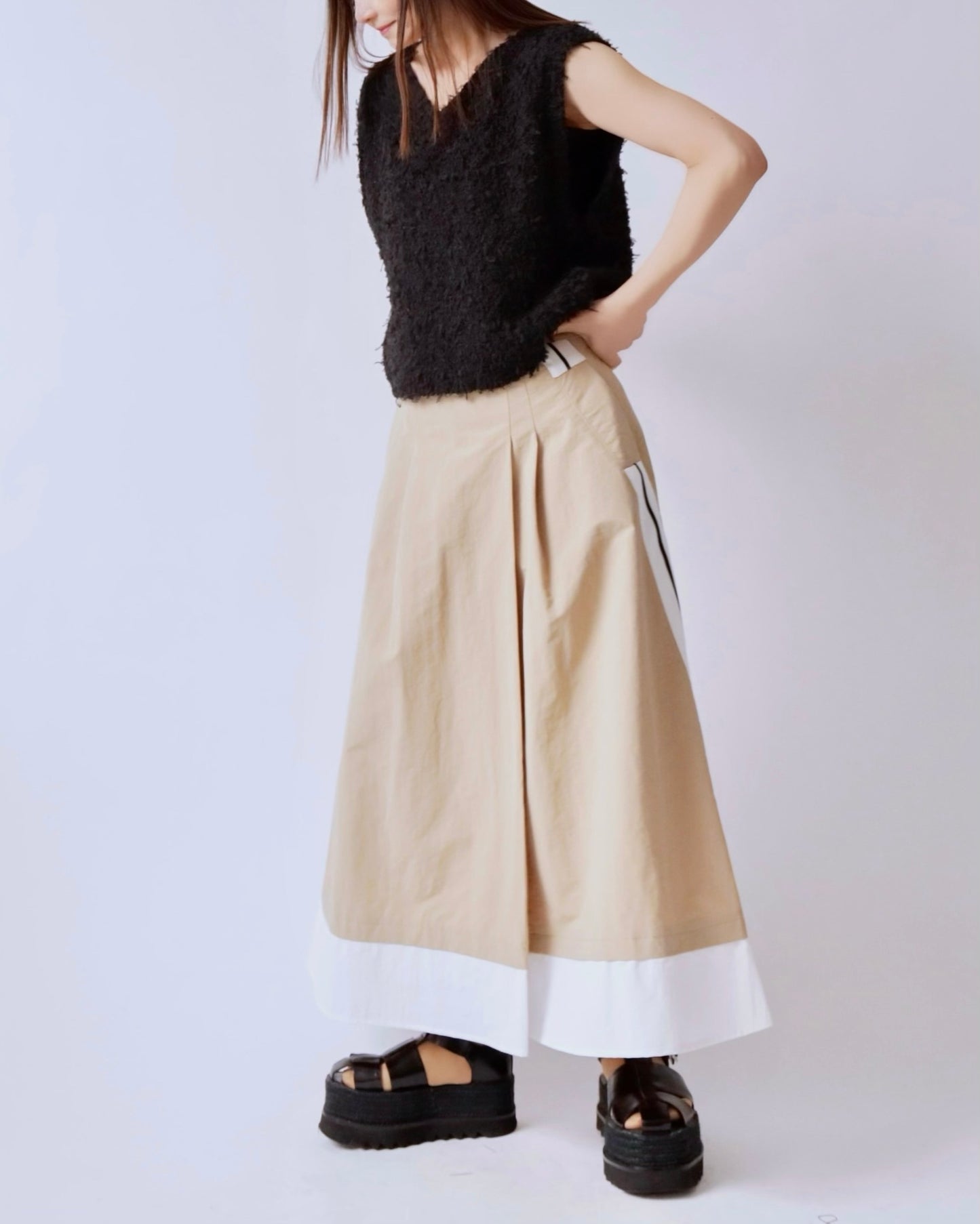 コントラストライン レイヤードスカート