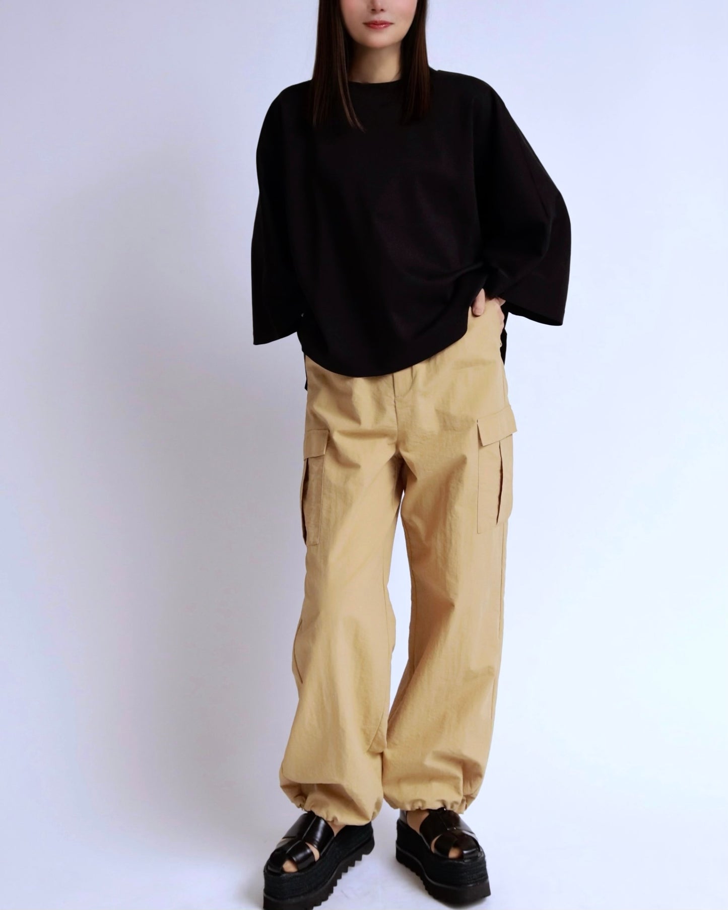 カーゴパンツ