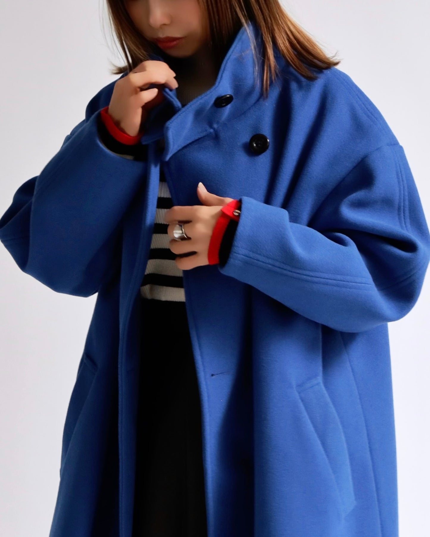 ディープブルー・ロングコート