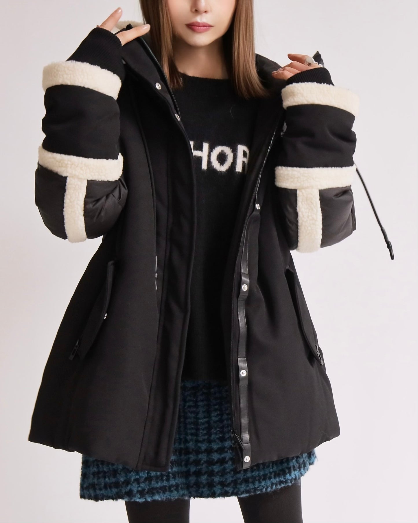 ボアトリム フーデッドショートダウン