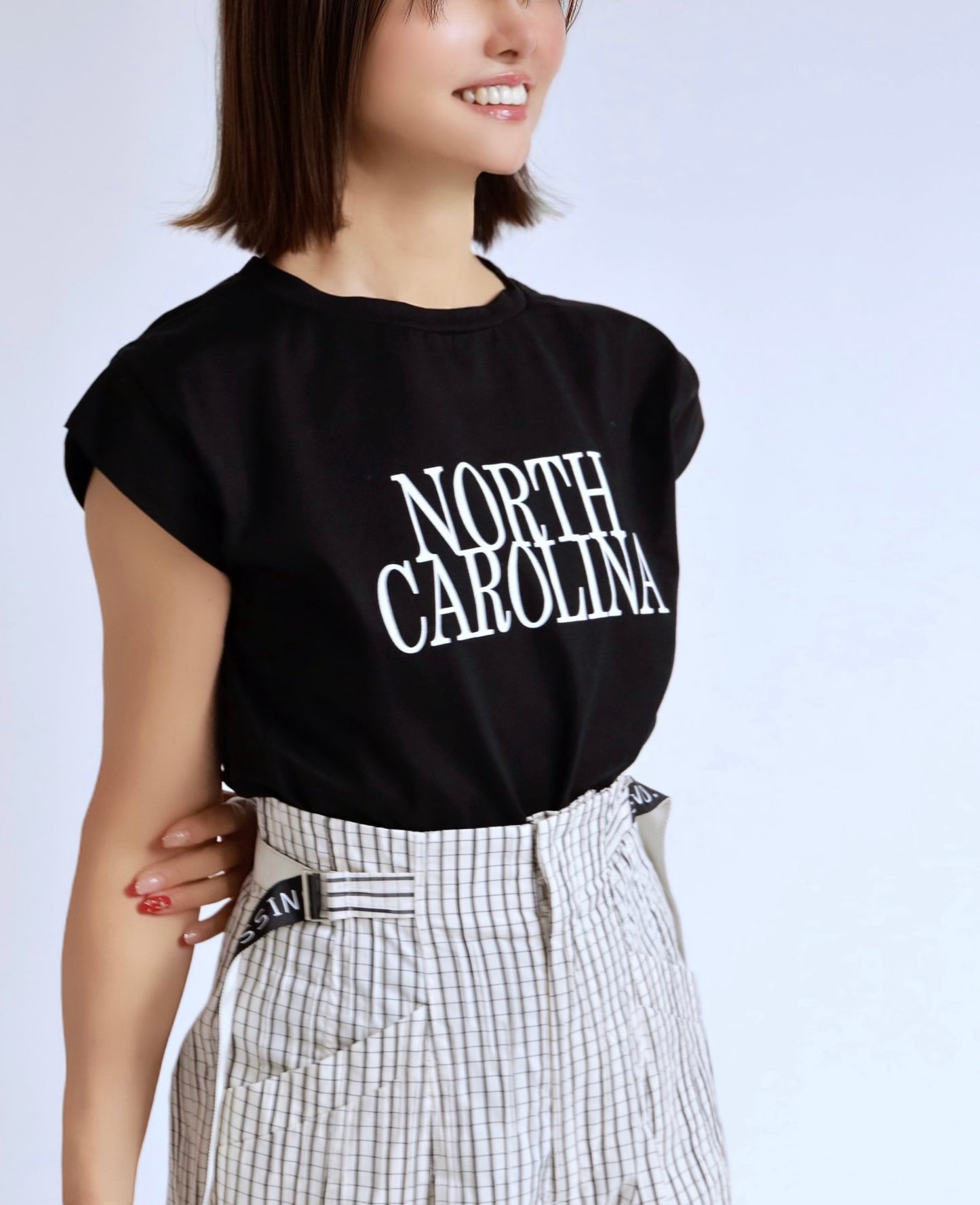 ノースリーブロゴT