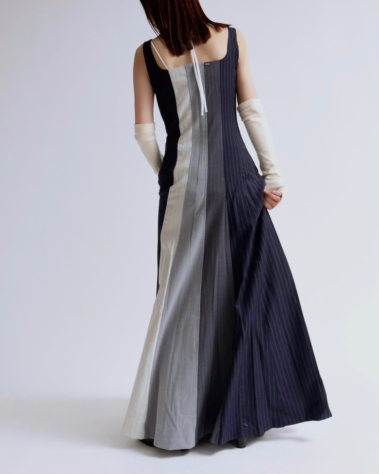 バーティカル・コントラストロングドレス