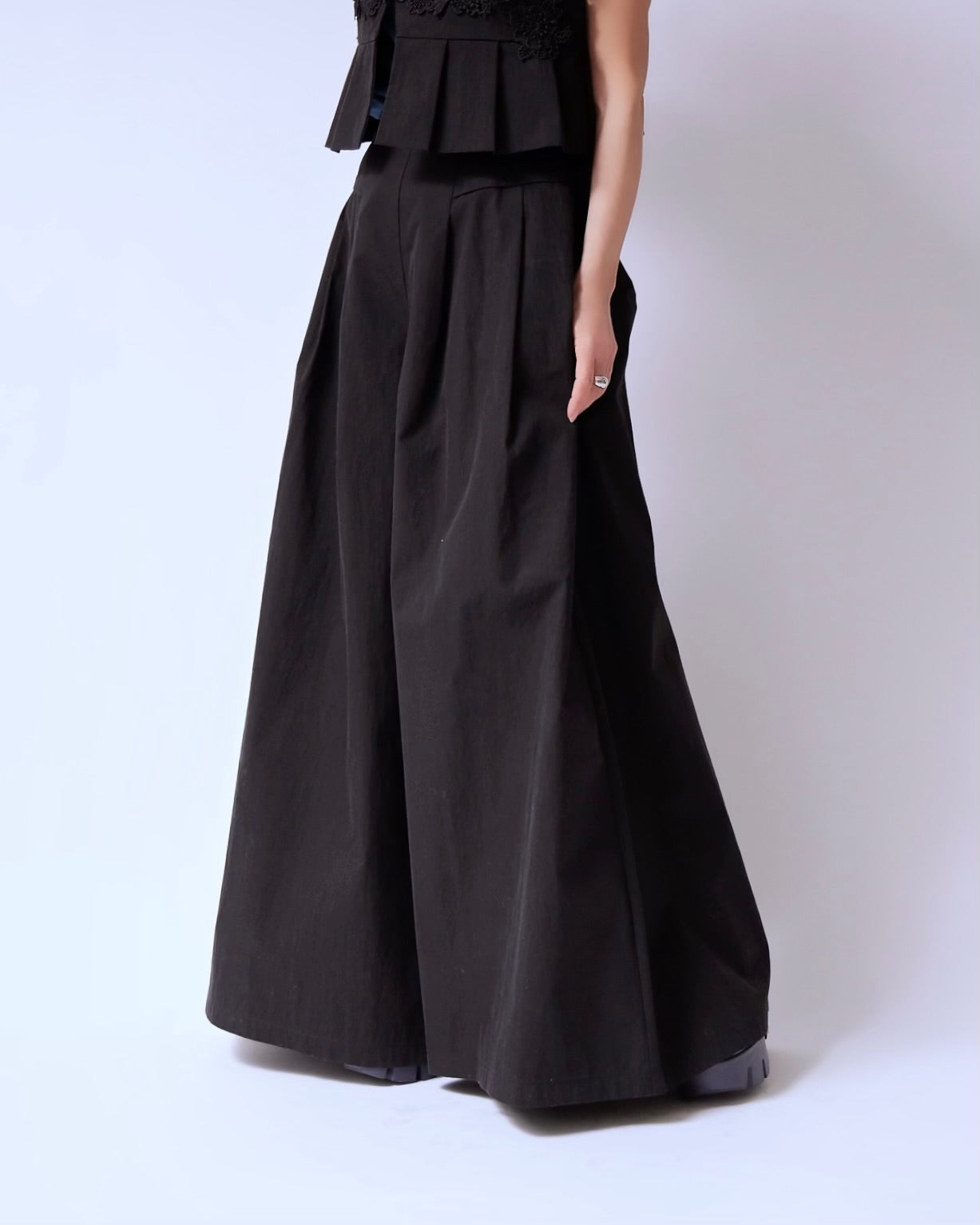 ハイウエストワイドパンツ
