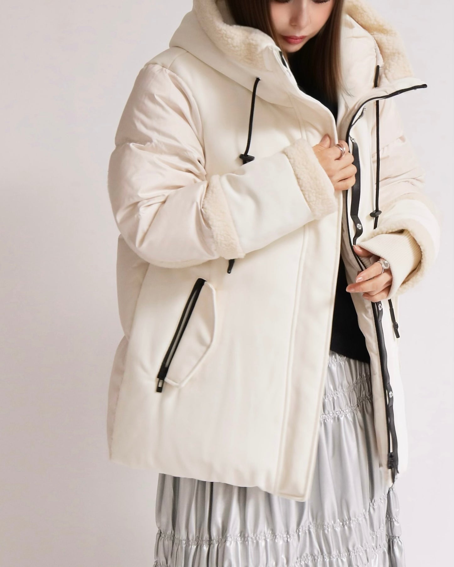 ボアトリム フーデッドショートダウン