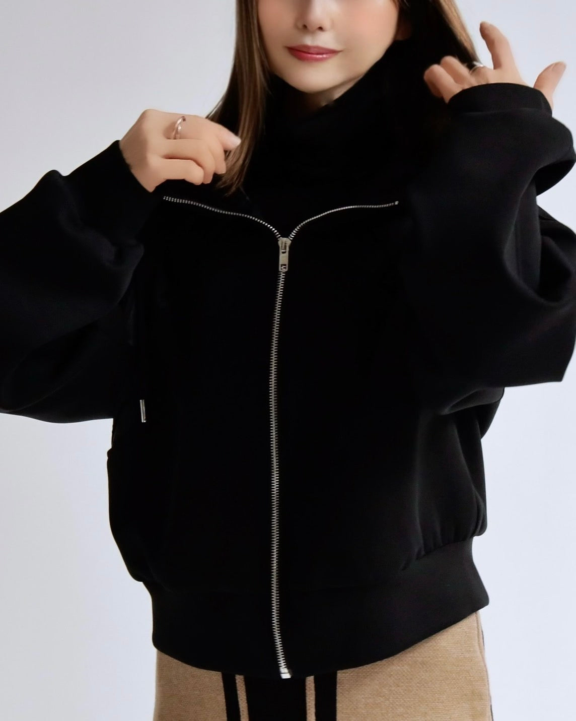 ネオテック ジップフーディー