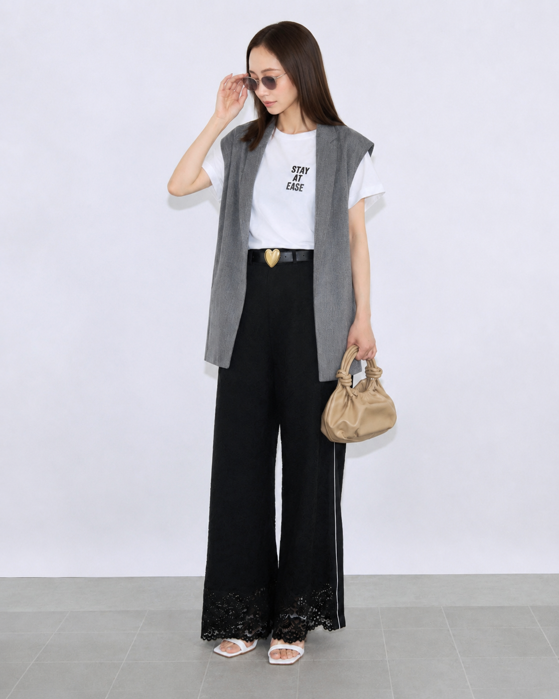 STAY AT EASE ロゴフレンチスリーブTシャツ