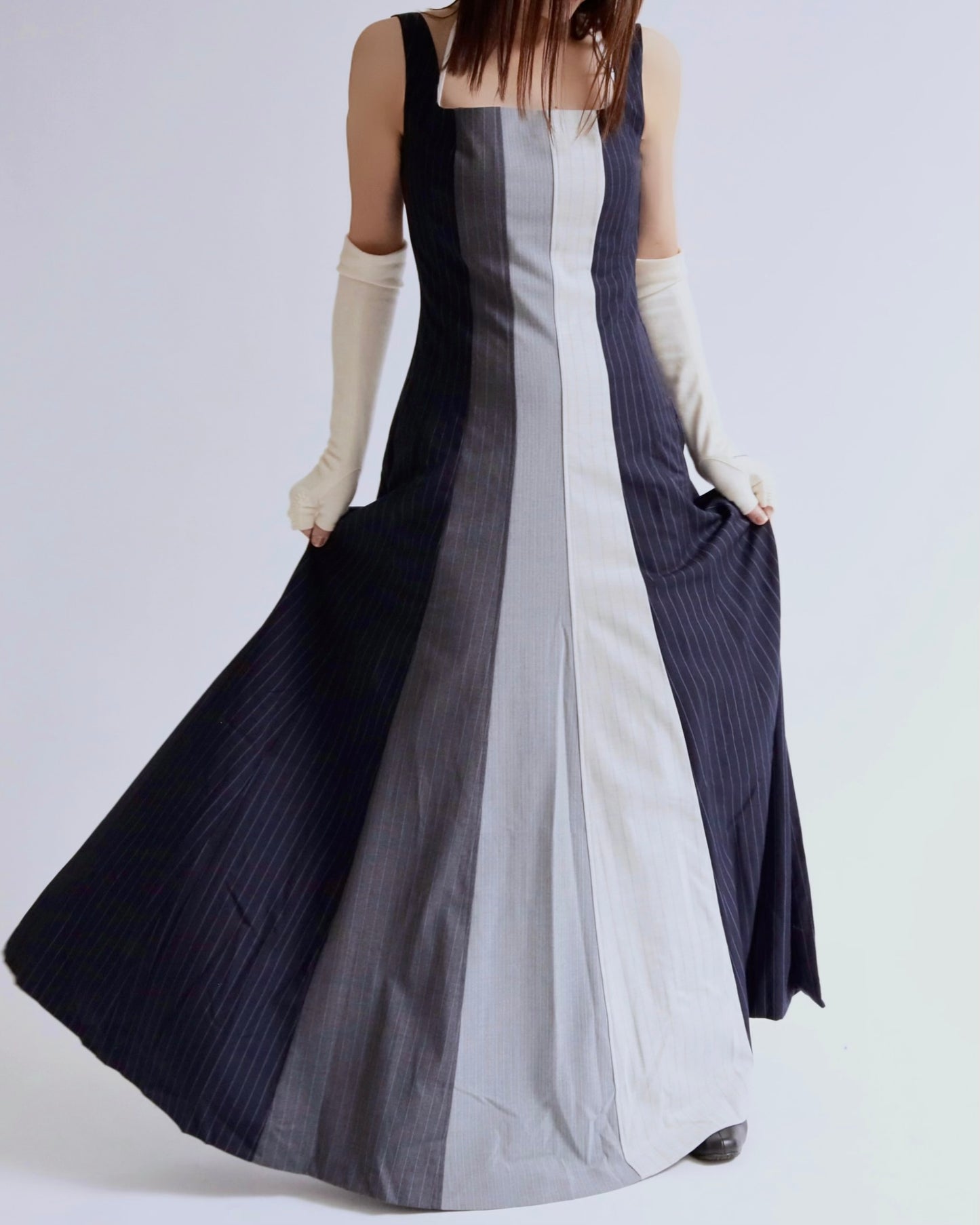 バーティカル・コントラストロングドレス