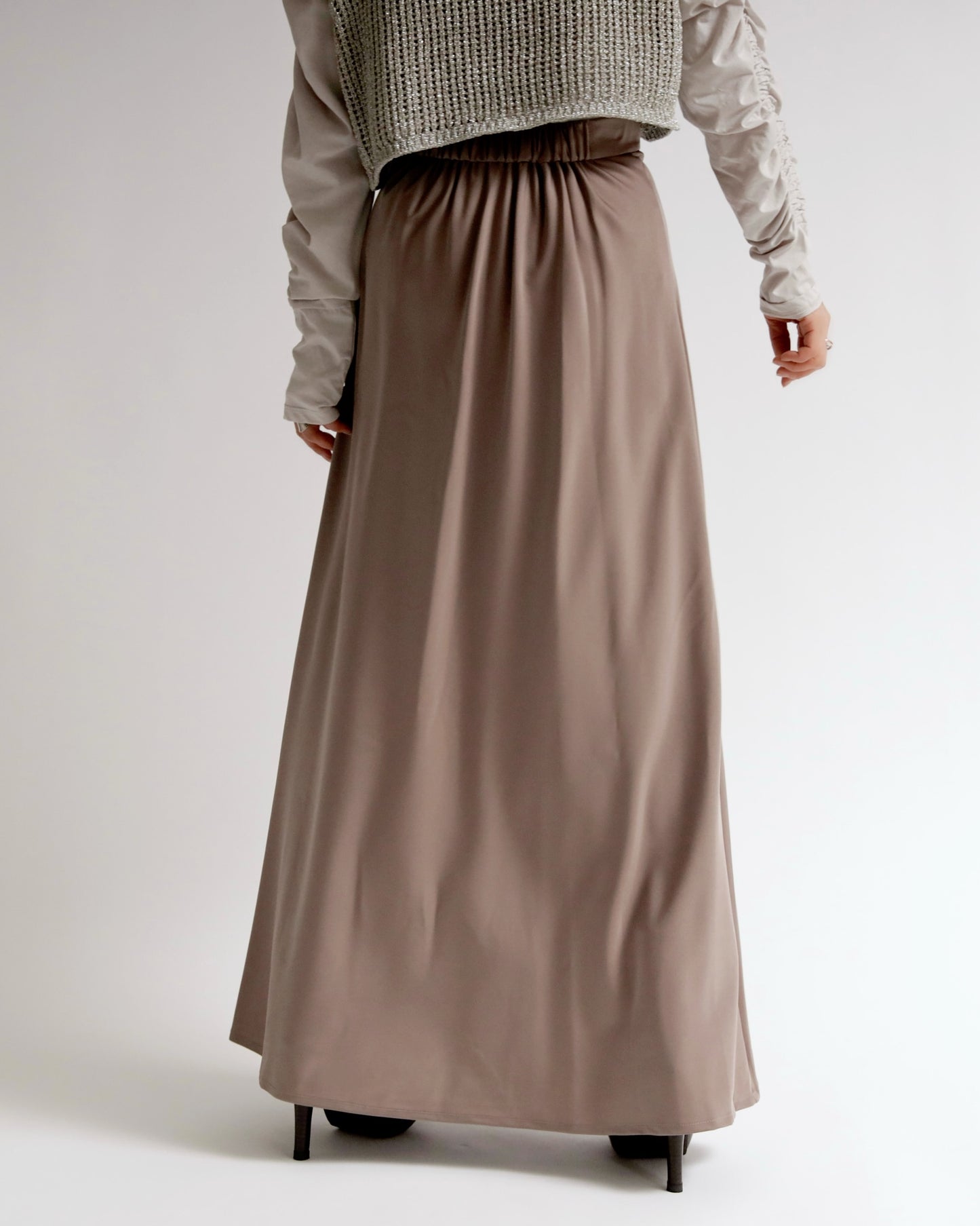 サテンライク ロングスカート