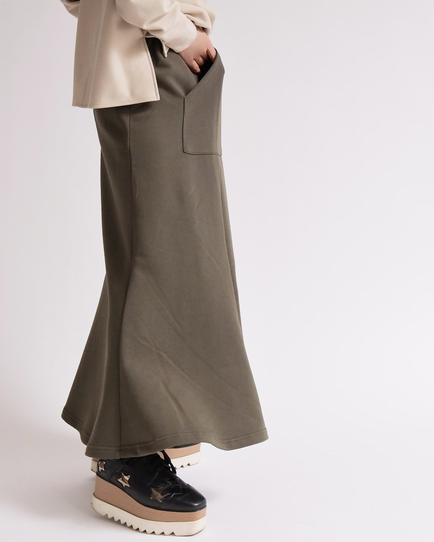 フロントポケット裏毛マーメイドスカート