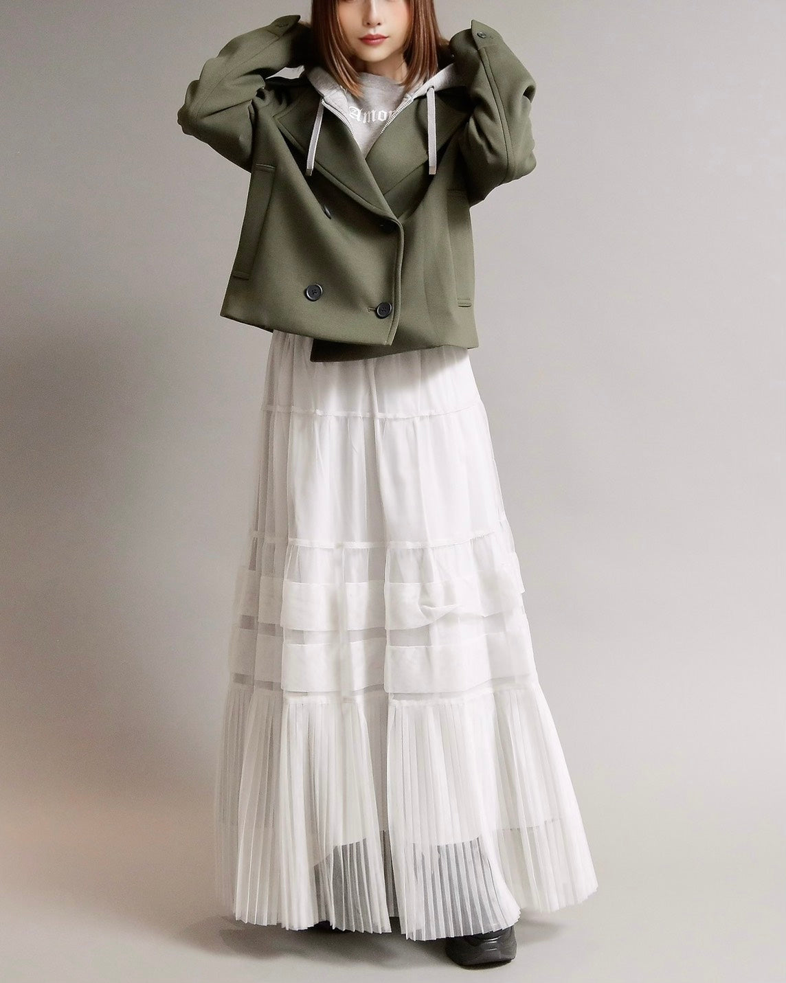 ２WAYレイヤードフーディーショートジャケット