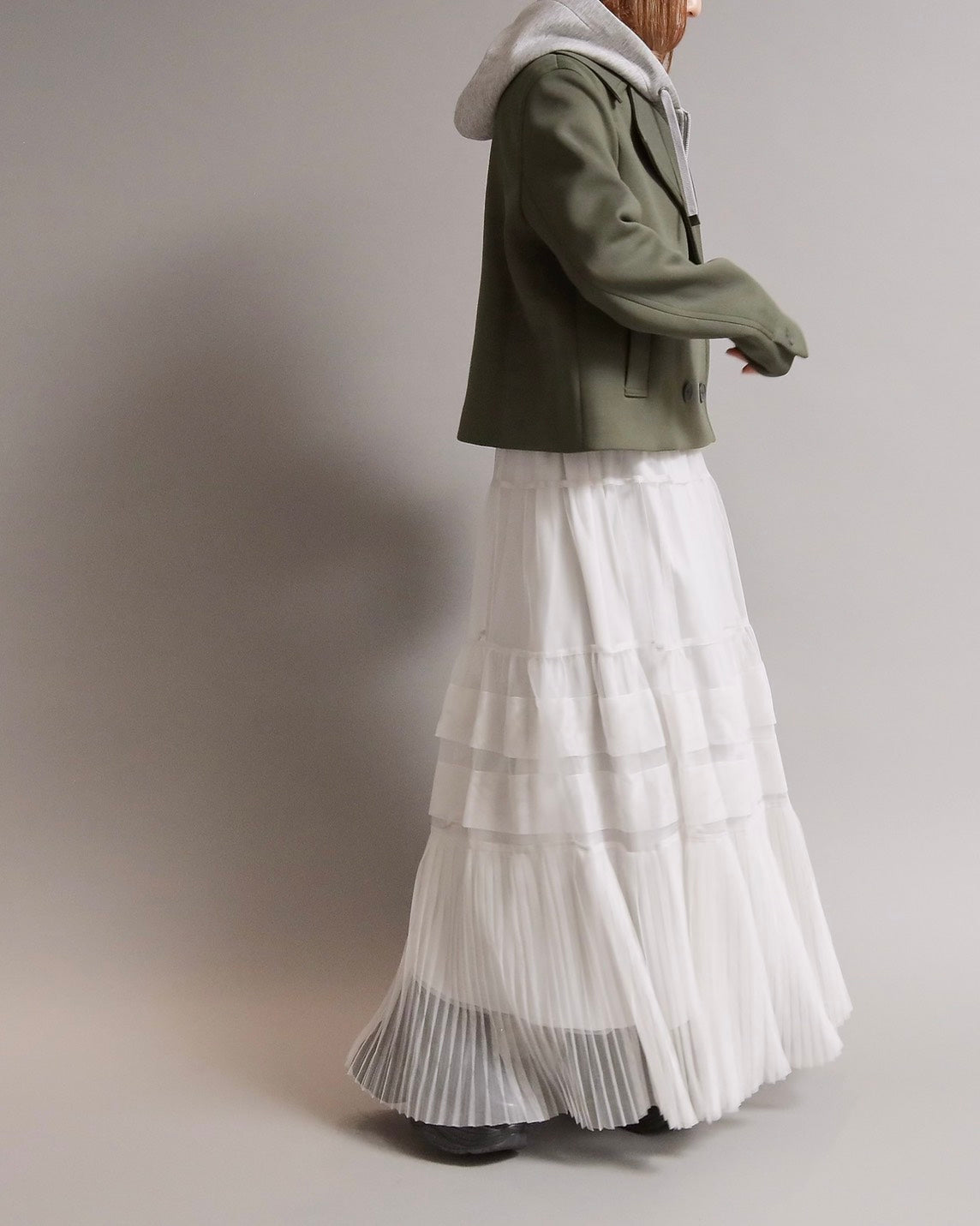 ２WAYレイヤードフーディーショートジャケット