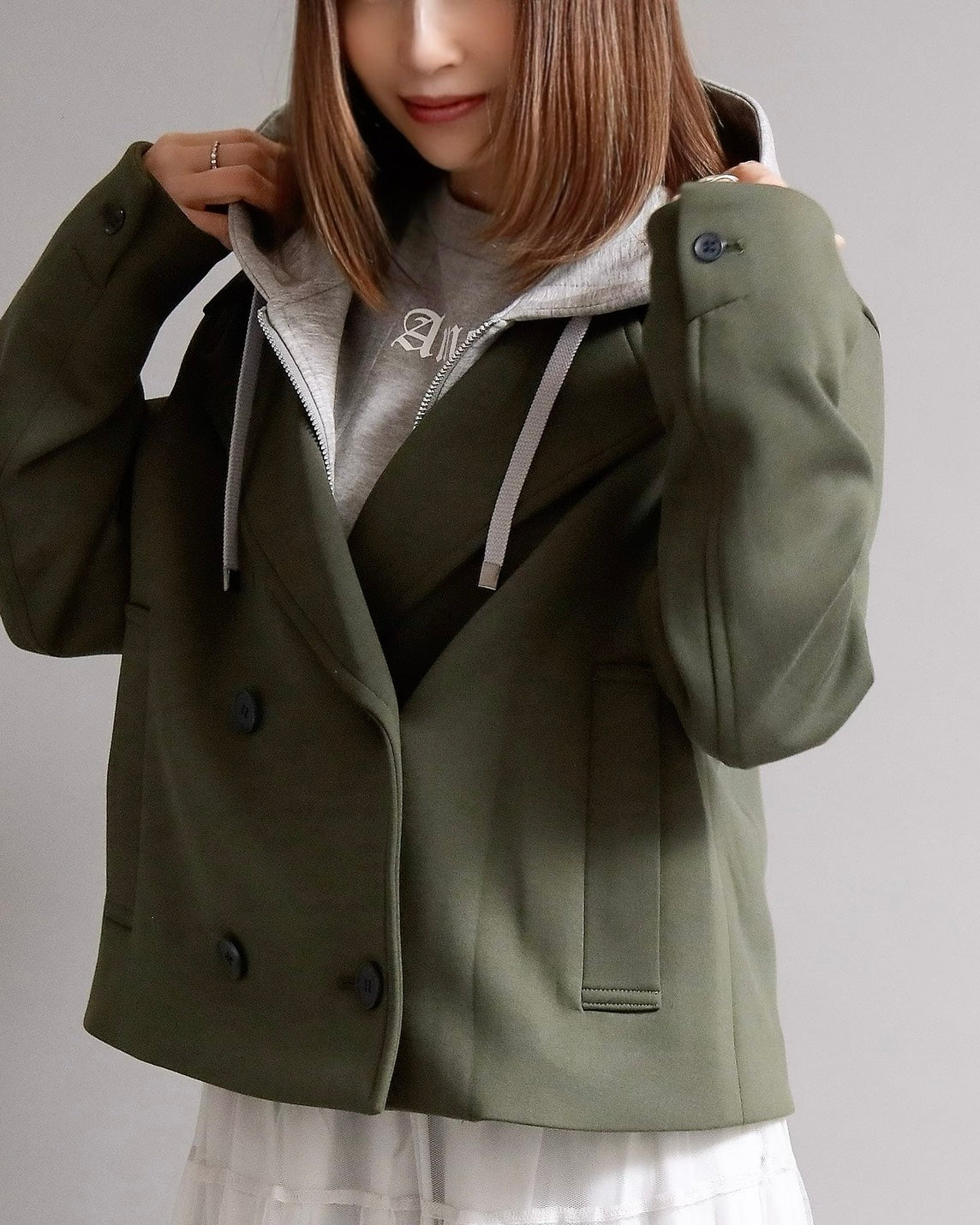 ２WAYレイヤードフーディーショートジャケット