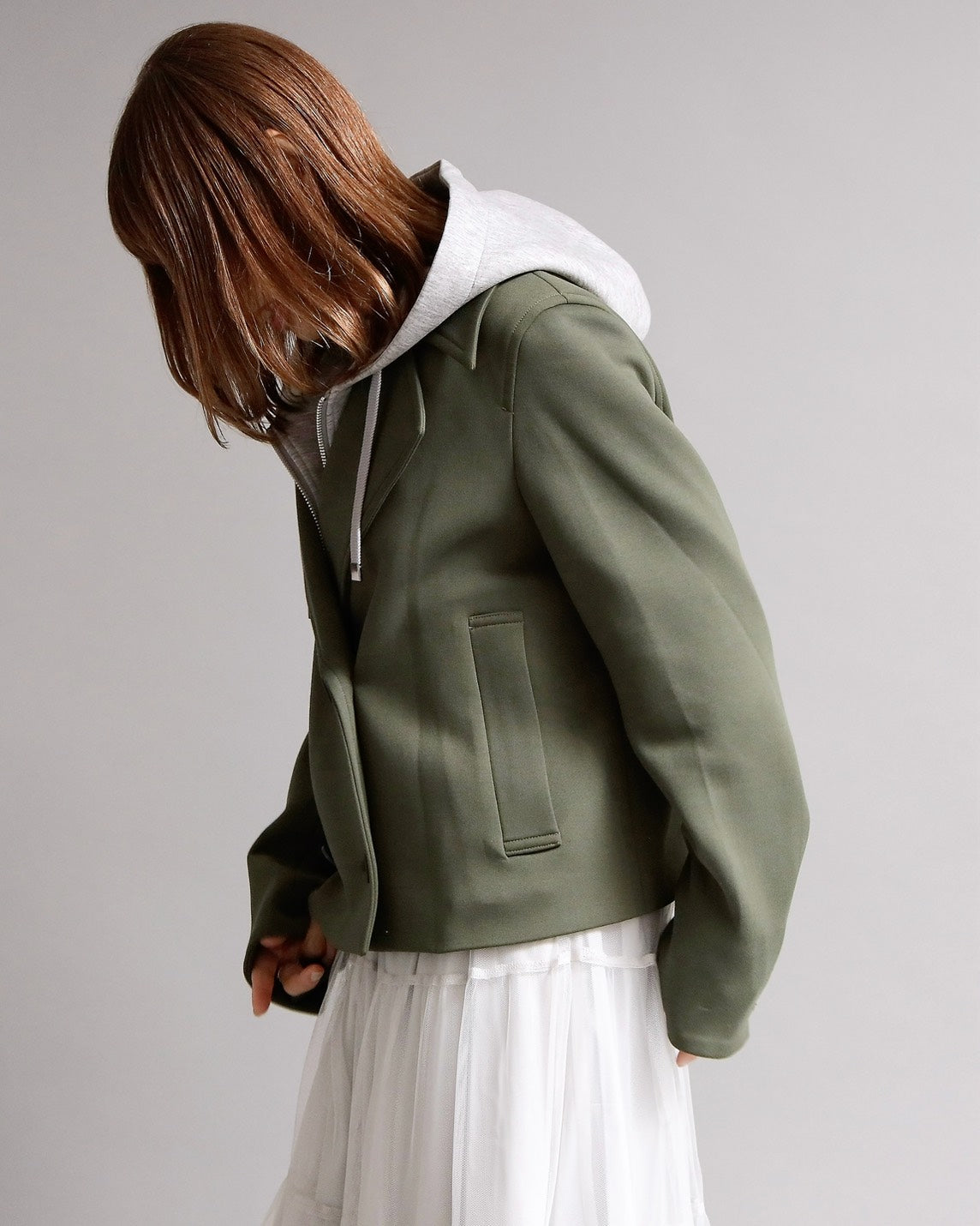 ２WAYレイヤードフーディーショートジャケット