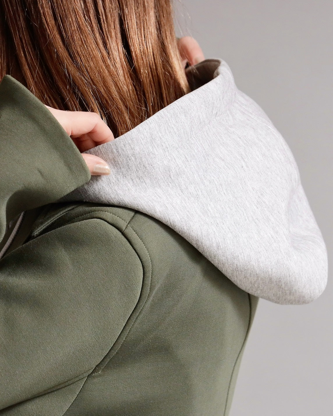 ２WAYレイヤードフーディーショートジャケット