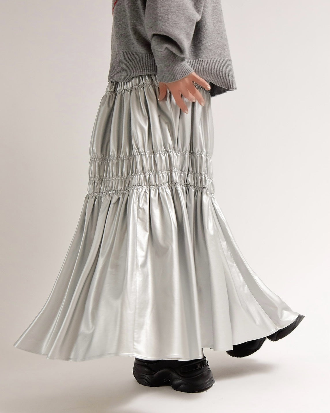 ティアードMetallicスカート