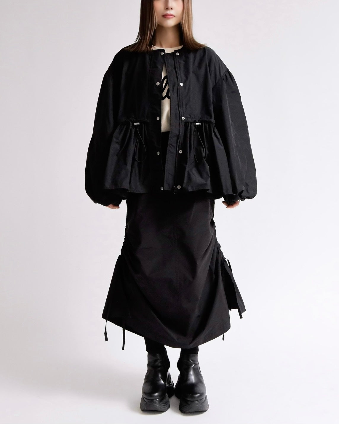 ボリュームスリーブノーカラーブルゾン