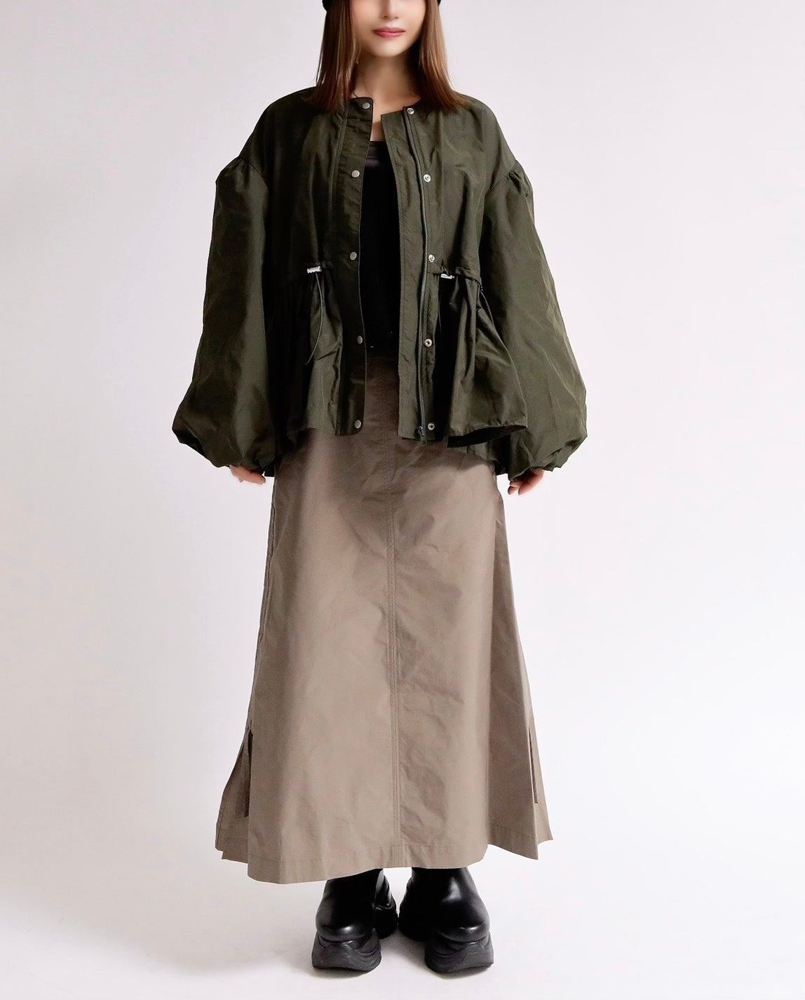 ボリュームスリーブノーカラーブルゾン