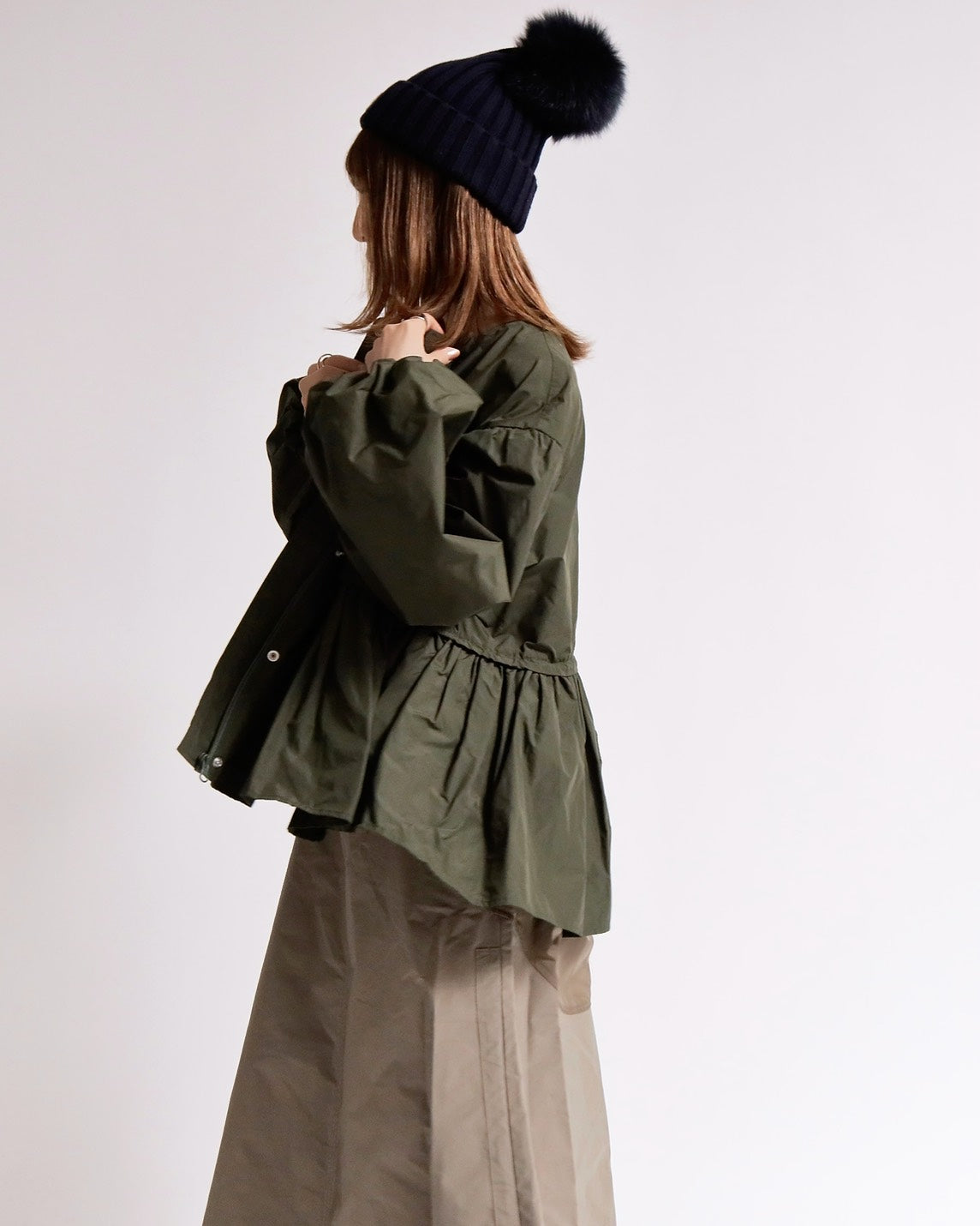 ボリュームスリーブノーカラーブルゾン