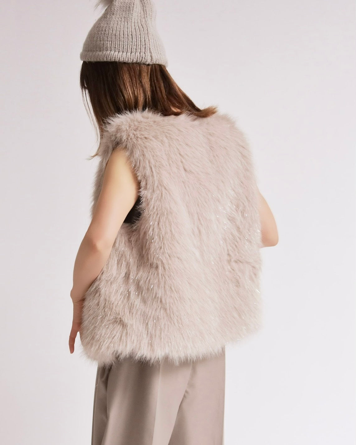 グリッターフェイクファーノーカラーベスト